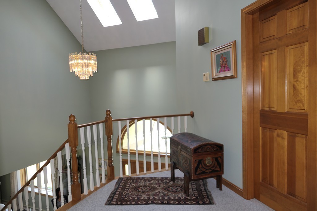39 Andrews Road Wakefield, MA 01880 - Photo 14 of 30 Gallery Image 14