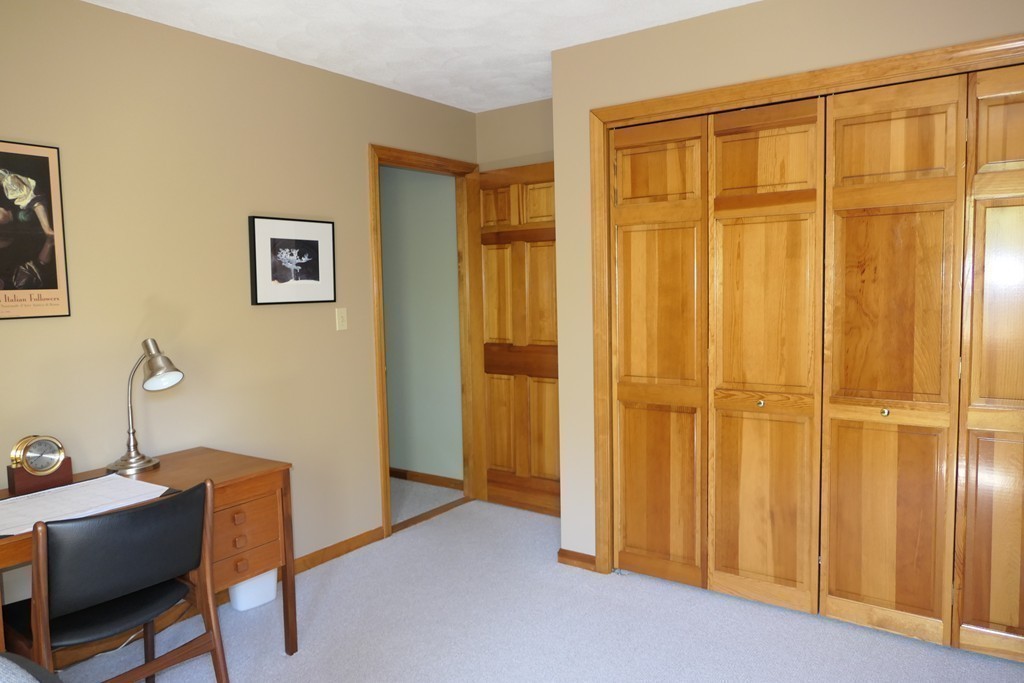 39 Andrews Road Wakefield, MA 01880 - Photo 21 of 30 Gallery Image 21