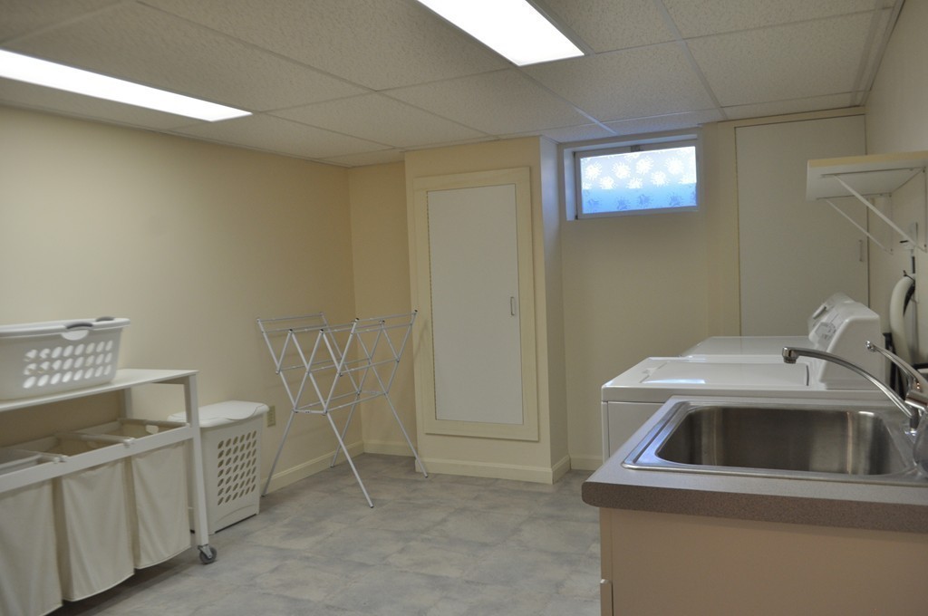 39 Andrews Road Wakefield, MA 01880 - Photo 24 of 30 Gallery Image 24