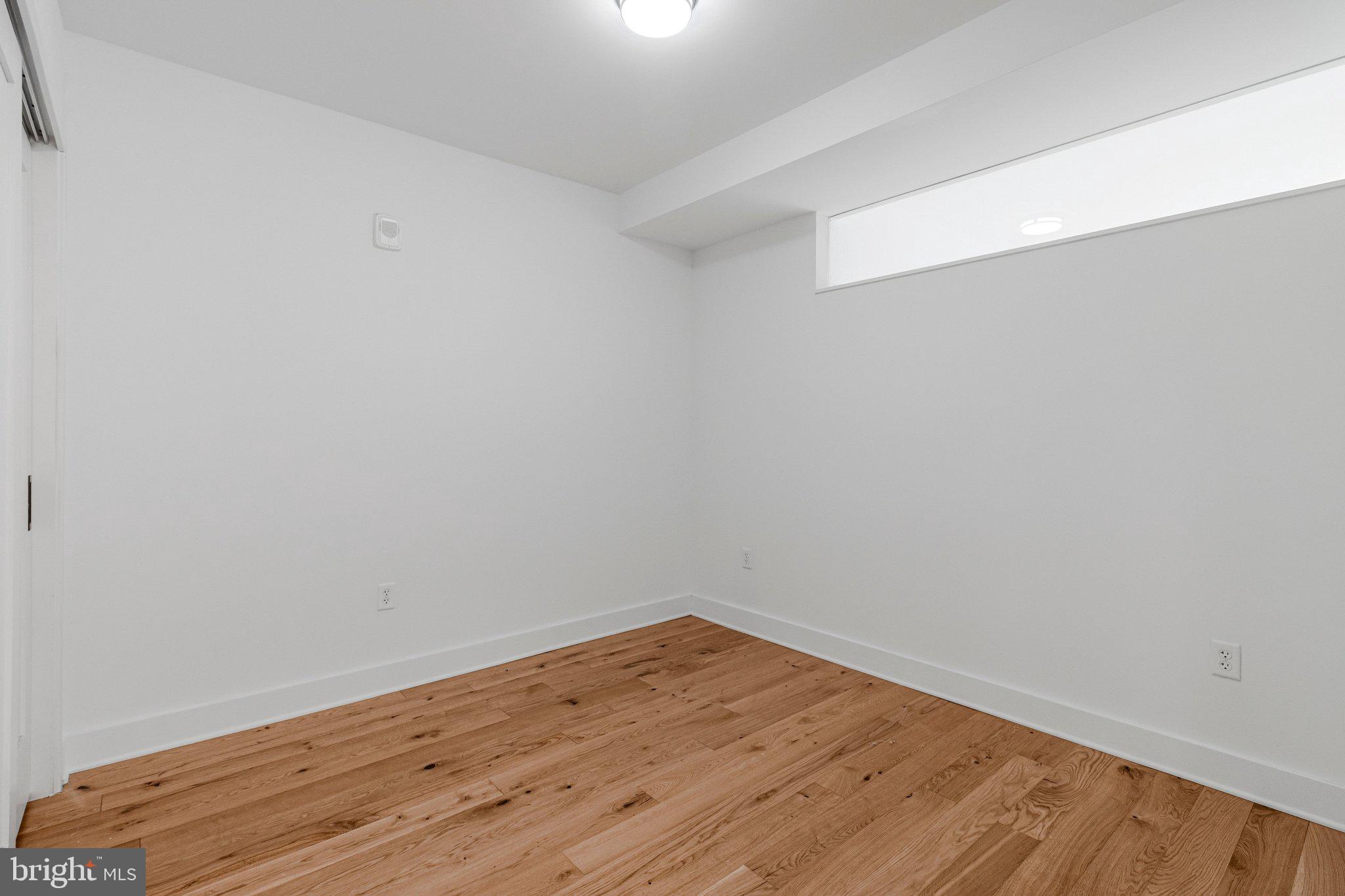 1211 Van Street Southeast, Unit 1112 Washington, DC 20003 - Photo 15 of 37