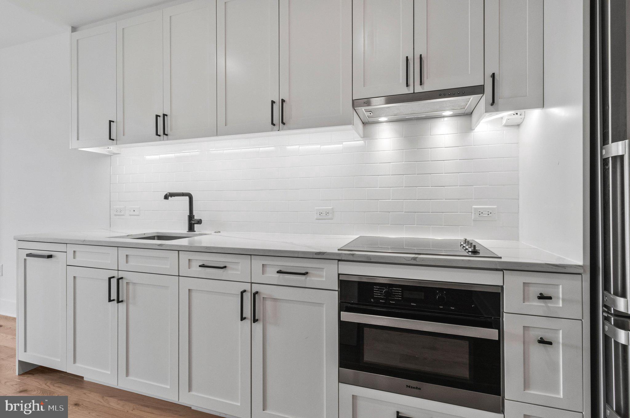 1211 Van Street Southeast, Unit 1112 Washington, DC 20003 - Photo 5 of 37