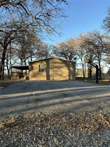 $1,850 | 317 County Road 4790, Boyd, TX 76023