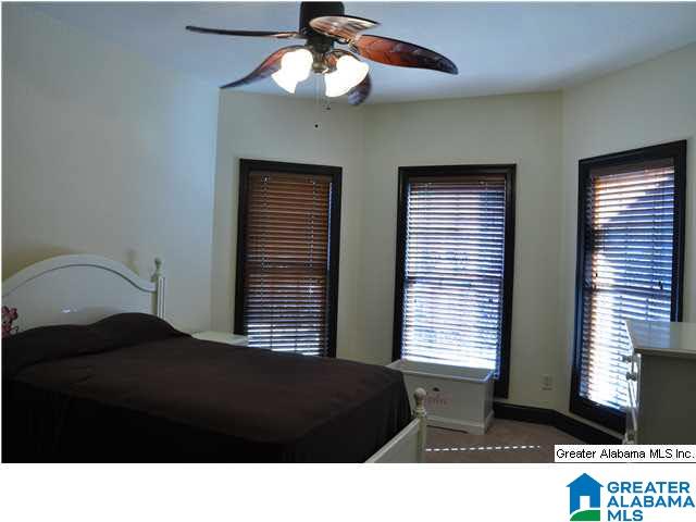 1041 Stoneykirk Road Pelham, AL 35124 - Photo 17 of 23