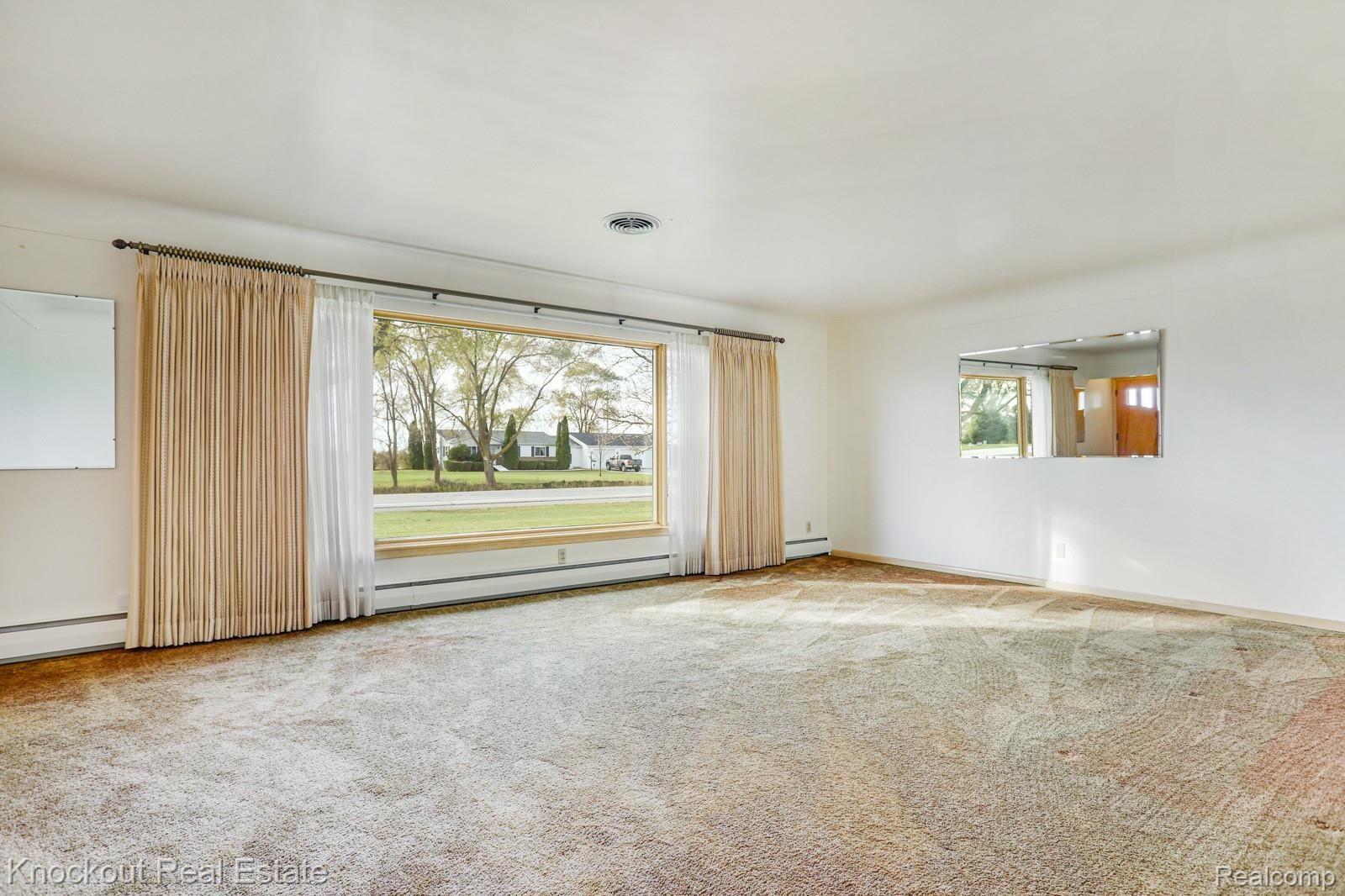 9230 West Caro Road Reese, MI 48757 - Photo 11 of 77 9230 W Caro Reese-9.jpg