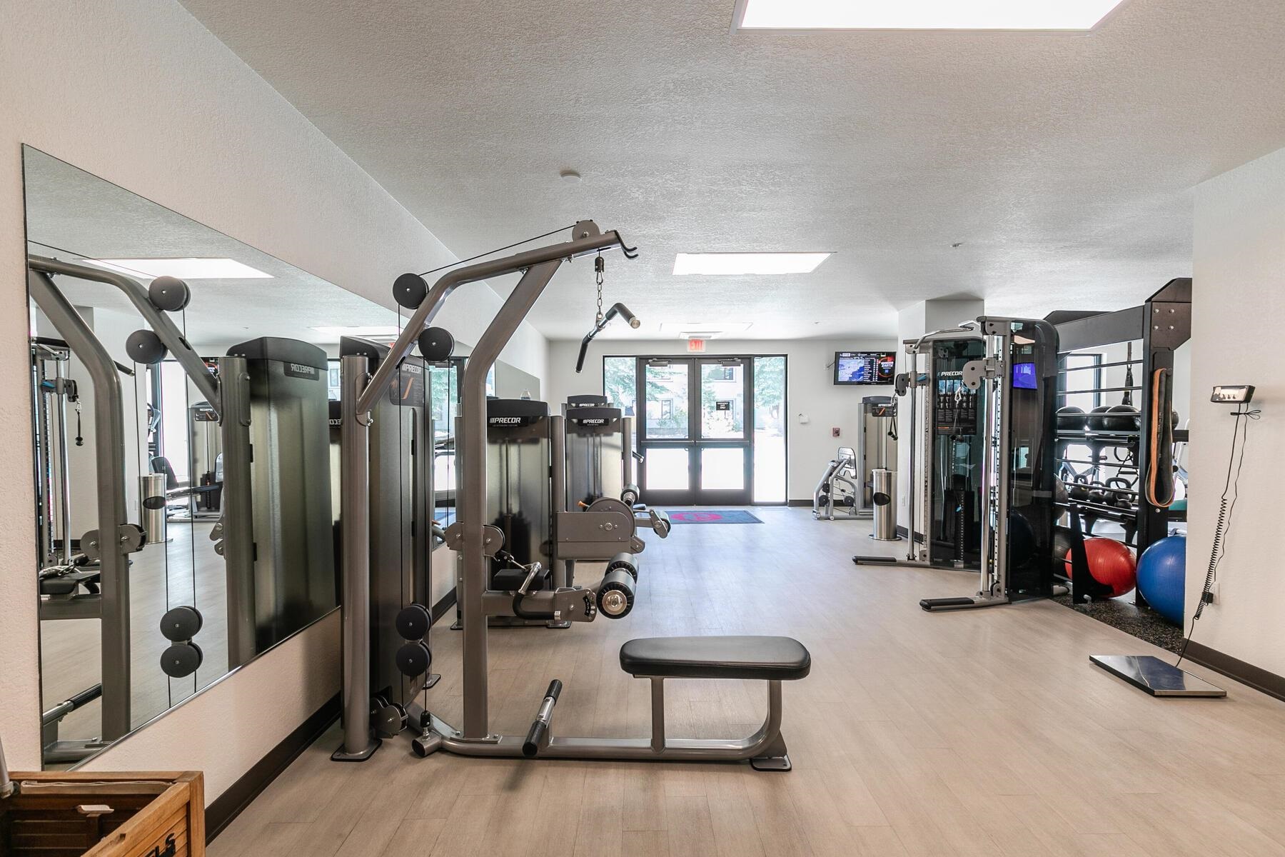 201 Shirley Cyn Road, Unit 311 Olympic Valley, CA 96146 - Photo 20 of 28 a view of a room with gym equipment