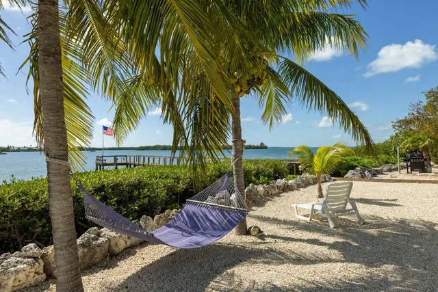 $2,750,000 | 120 Pirates Cove Drive, Marathon, FL 33050