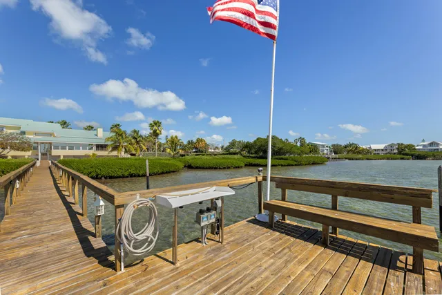 $2,750,000 | 120 Pirates Cove Drive, Marathon, FL 33050