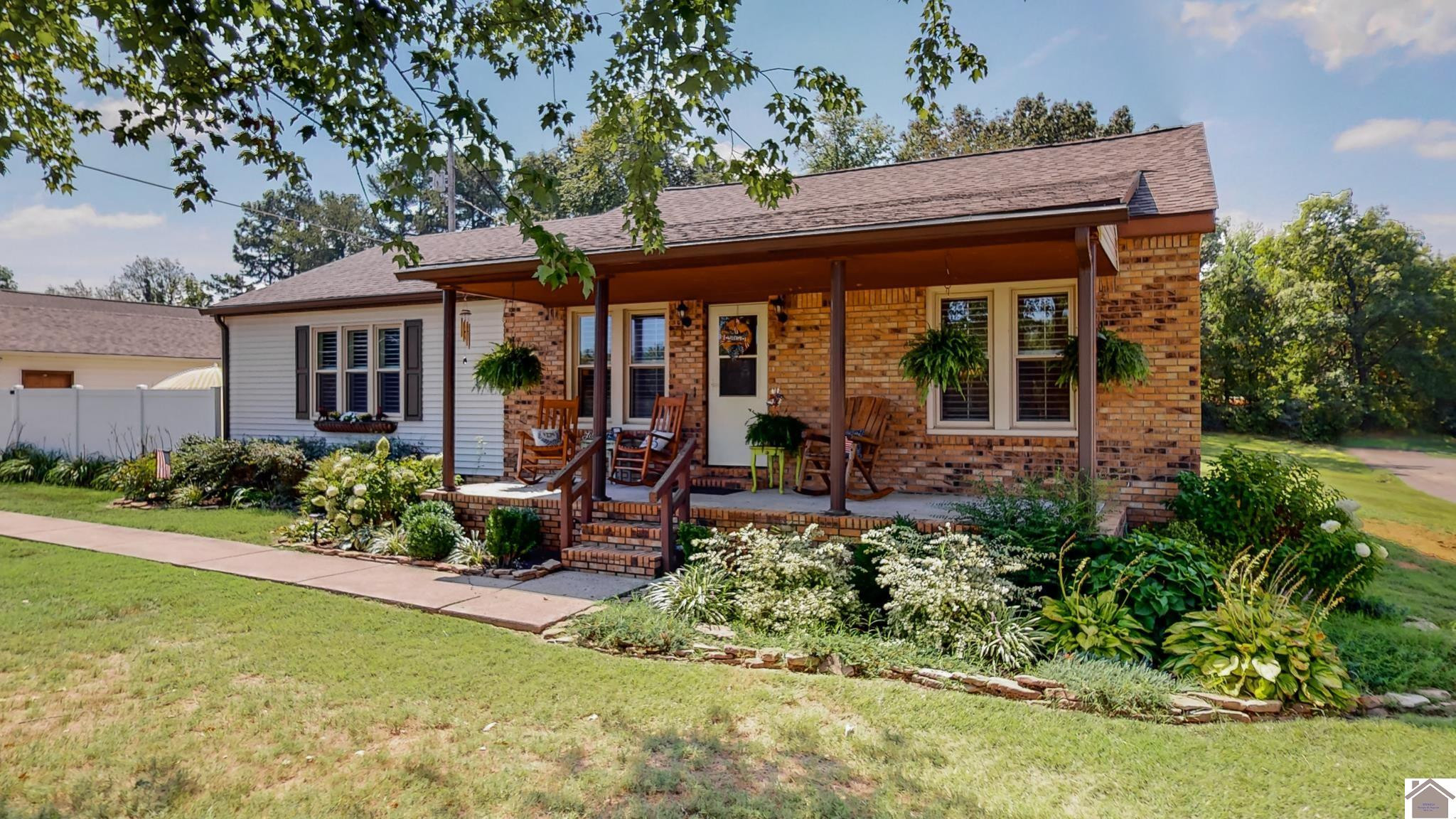 4960 Hansen Road Paducah, KY 42001 - Photo 1 of 1 Photo 1