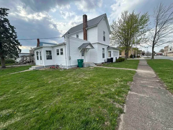 $248,900 | 208 East 6th Street, Fowler, IN 47944