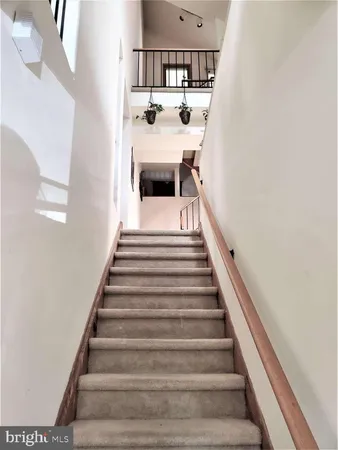 a view of entryway and hall