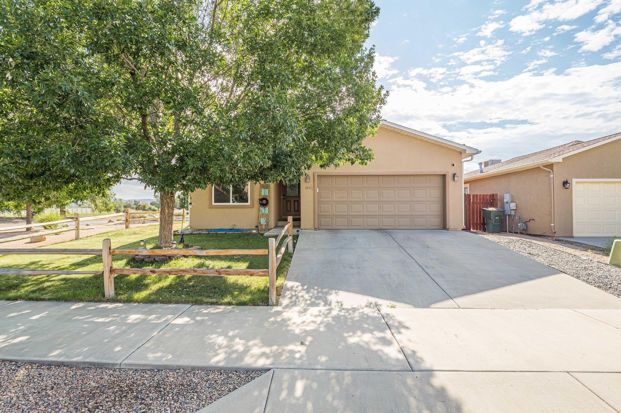 424 1/2 29 1/2 Road Grand Junction, CO 81504 - Photo 36 of 40 a view of a parking space in front of a house