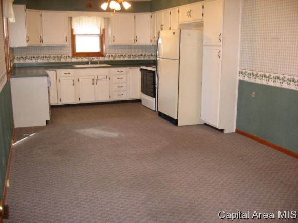 2 Providence Lane Springfield, IL 62711 - Photo 7 of 13