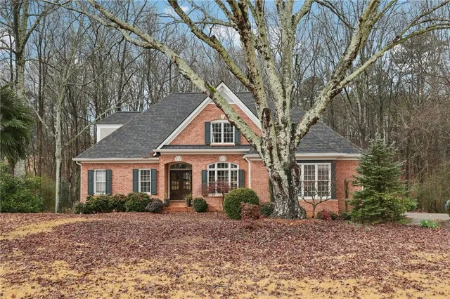 $759,900 | 4415 Waterford Drive, Suwanee, GA 30024