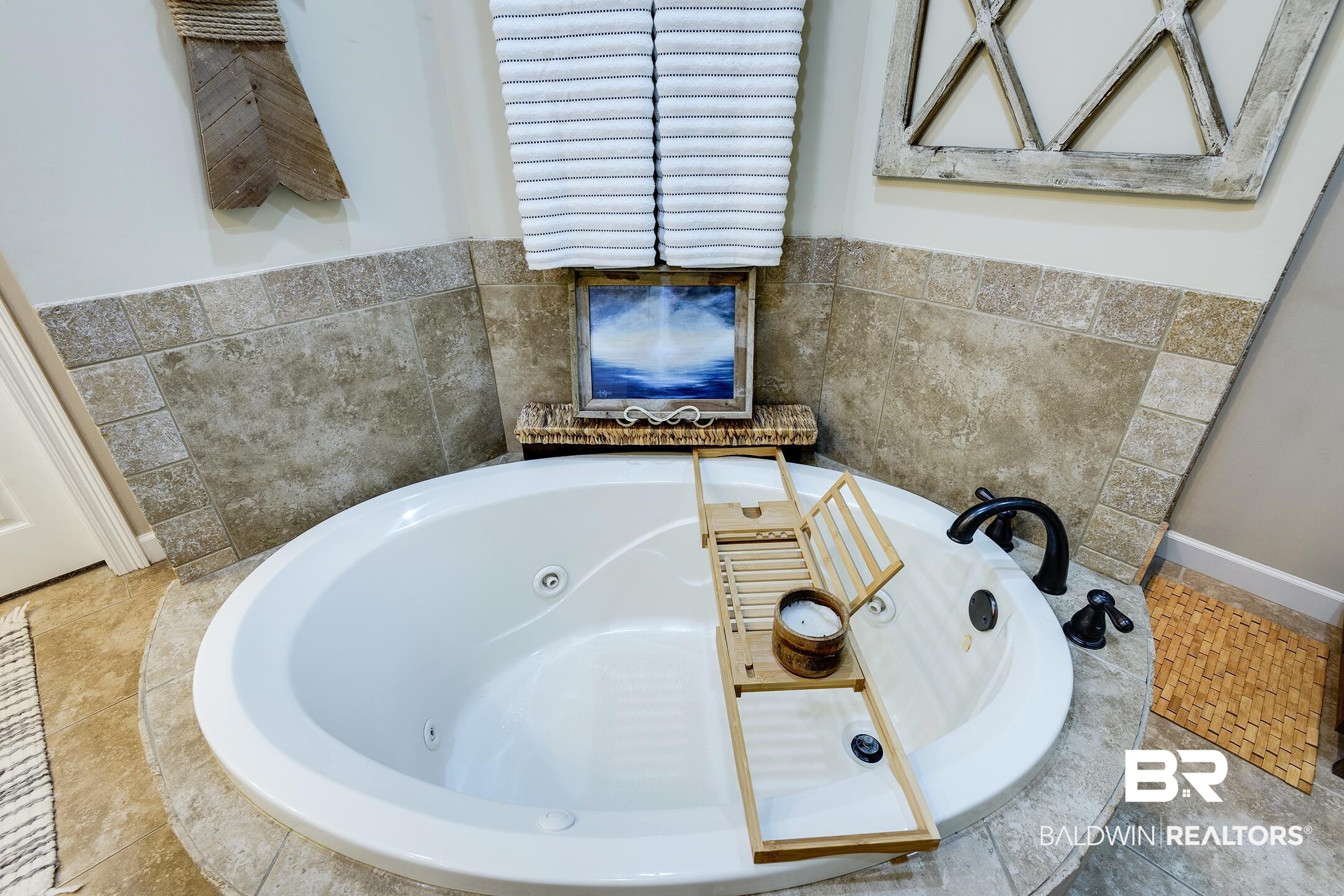 32096 Weatherly Cove Daphne, AL 36527 - Photo 34 of 46 Jetted Tub