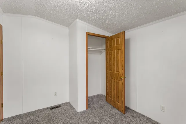 $56,500 | 231 Appletree Drive, Urbana, IL 61802