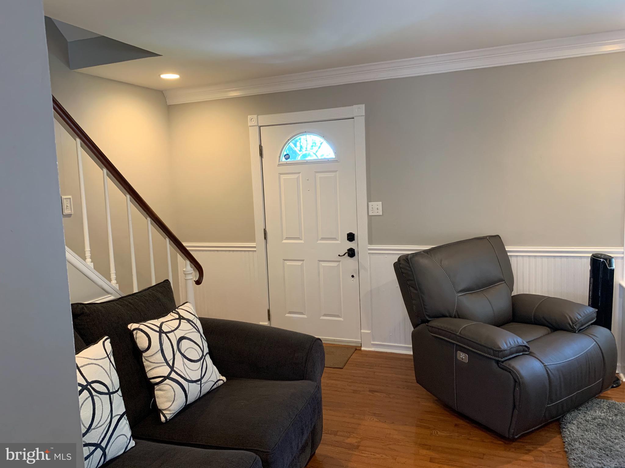 21084 Potomac View Road Sterling, VA 20164 - Photo 13 of 85
