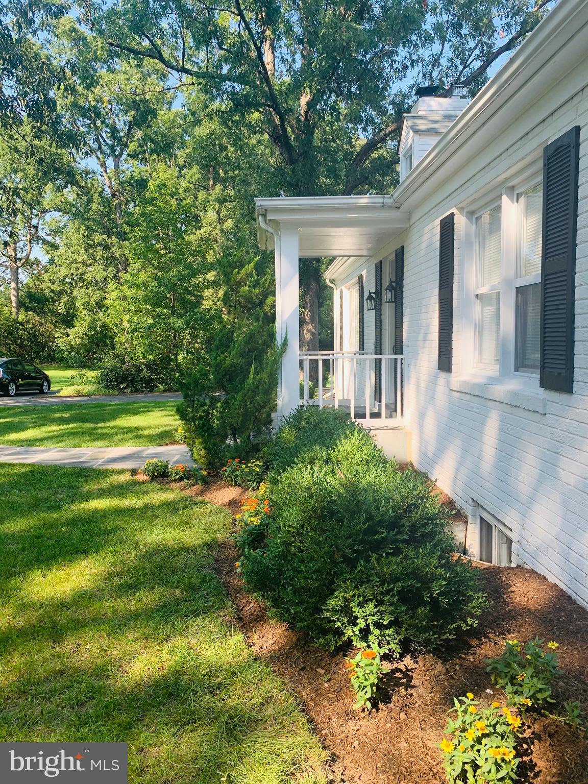 21084 Potomac View Road Sterling, VA 20164 - Photo 4 of 85