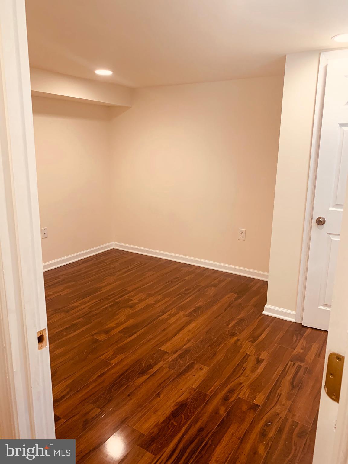 21084 Potomac View Road Sterling, VA 20164 - Photo 48 of 85 Room 1 in Basement