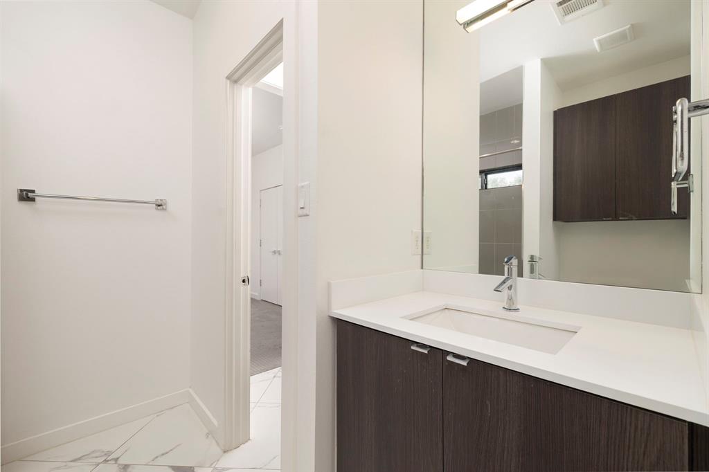 3922 Valley Ridge Road Dallas, TX 75220 - Photo 30 of 38