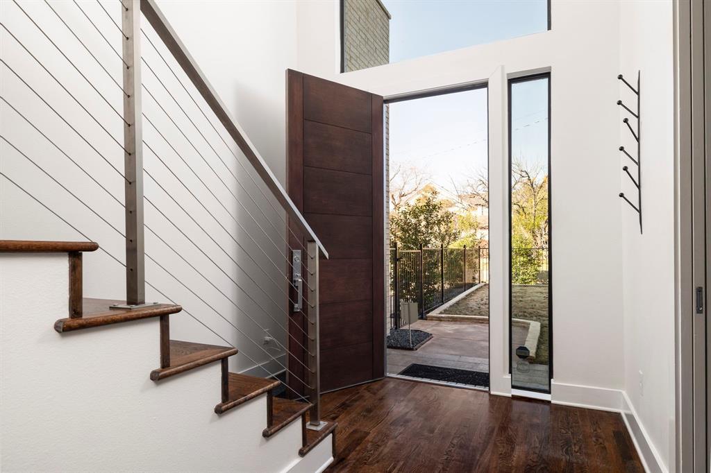 3922 Valley Ridge Road Dallas, TX 75220 - Photo 5 of 38