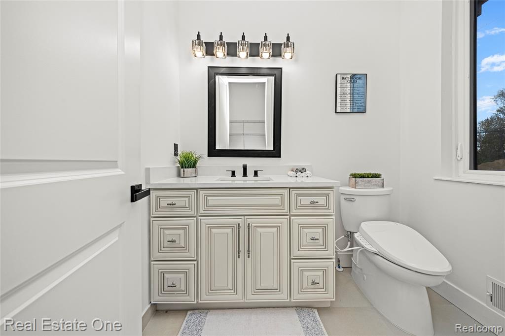 5321 Rochester Road Troy, MI 48085 - Photo 33 of 73