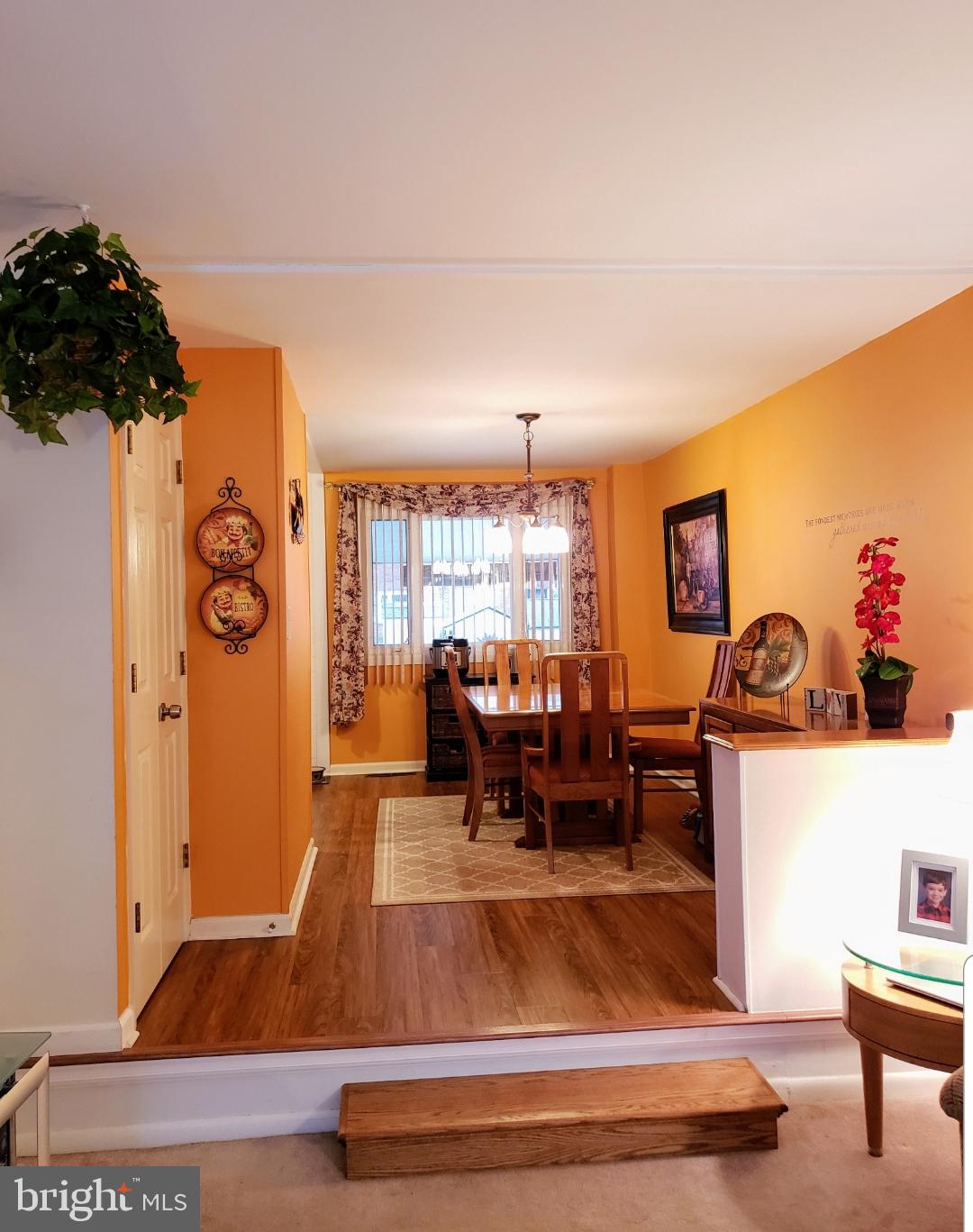 8189 Mid Haven Road Baltimore, MD 21222 - Photo 5 of 22