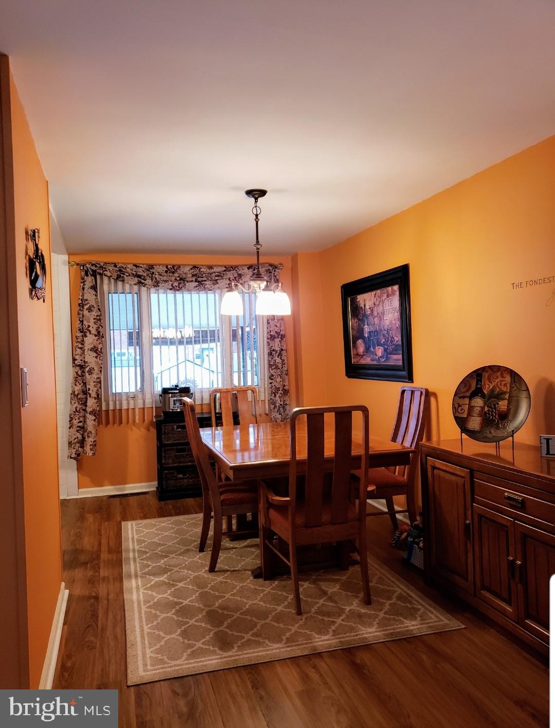 8189 Mid Haven Road Baltimore, MD 21222 - Photo 7 of 22