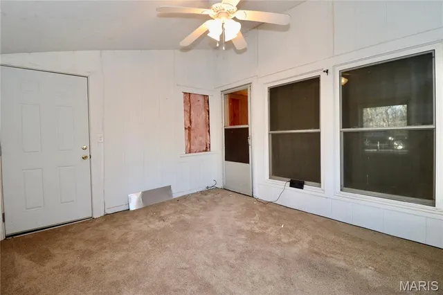 $265,000 | 19701 Universal Drive, Falcon, MO 65470