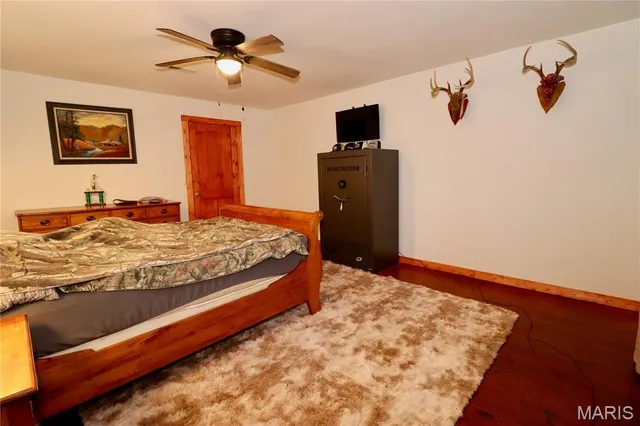 $265,000 | 19701 Universal Drive, Falcon, MO 65470