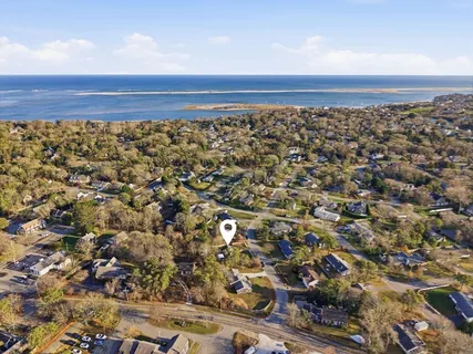 a view of a sky view