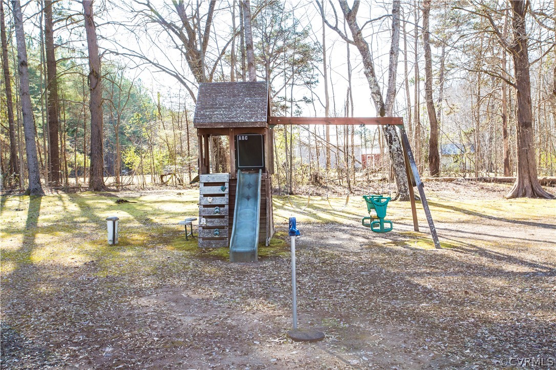 1343 Gills Road Powhatan, VA 23139 - Photo 37 of 39 Gallery Image 37