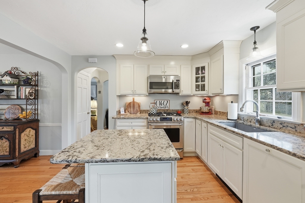 26 Westbrook Road Worcester, MA 01602 - Photo 21 of 35 Gallery Image 21