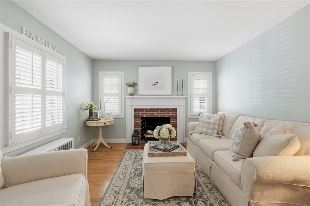 26 Westbrook Road Worcester, MA 01602 - Photo 8 of 35 Gallery Image 8