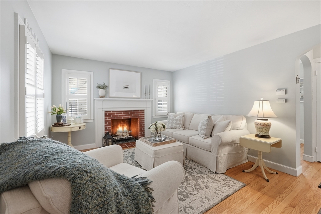 26 Westbrook Road Worcester, MA 01602 - Photo 9 of 35 Gallery Image 9