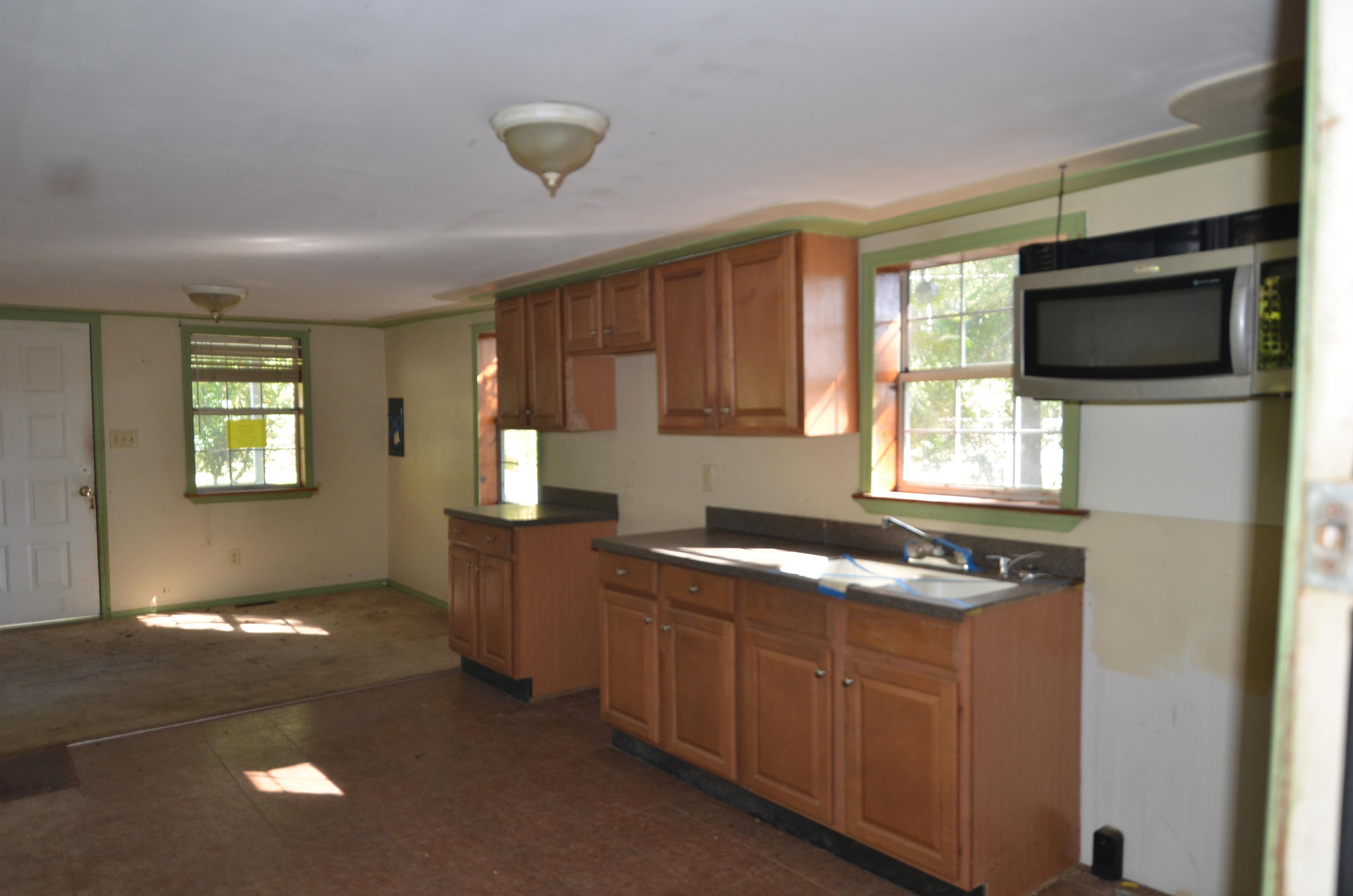 116 Parsons Road Summerville, SC 29483 - Photo 6 of 15 DSC_3722