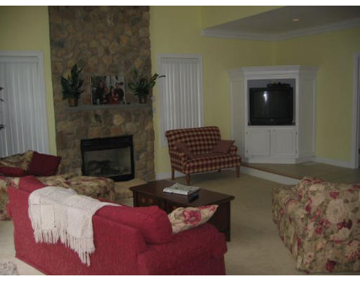 104 Rattlesnake Hill Road Andover, MA 01810 - Photo 3 of 8