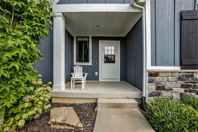 $649,000 | 8138 Boardwalk Drive Southwest, Byron Center, MI 49315