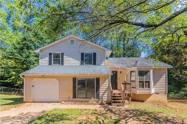 $149,900 | 6202 St Christophers Court, Lithonia, GA 30058