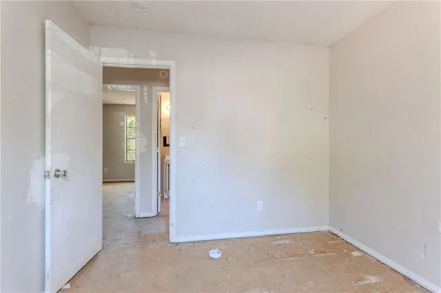 $149,900 | 6202 St Christophers Court, Lithonia, GA 30058