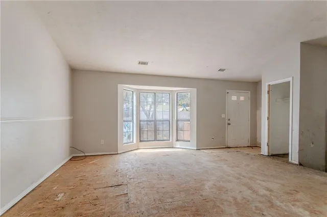 $149,900 | 6202 St Christophers Court, Lithonia, GA 30058