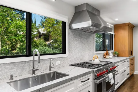 $4,200,000 | 15820 Bruce Court, Monte Sereno, CA 95030