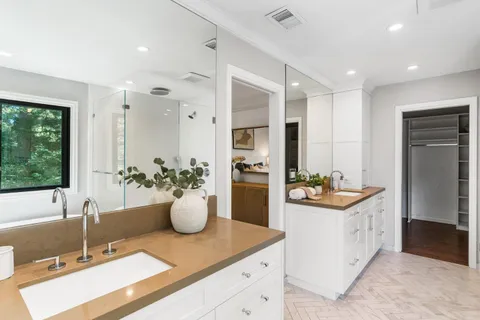 $4,200,000 | 15820 Bruce Court, Monte Sereno, CA 95030