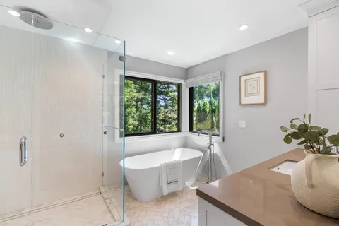 $4,200,000 | 15820 Bruce Court, Monte Sereno, CA 95030