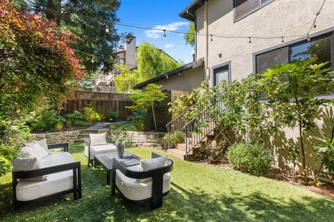 $4,200,000 | 15820 Bruce Court, Monte Sereno, CA 95030