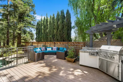 $4,200,000 | 15820 Bruce Court, Monte Sereno, CA 95030