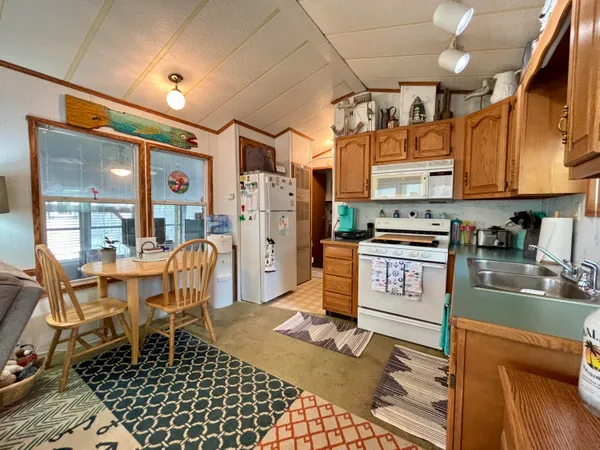 $179,900 | 734 Fountain Lane, Coldwater, MI 49036