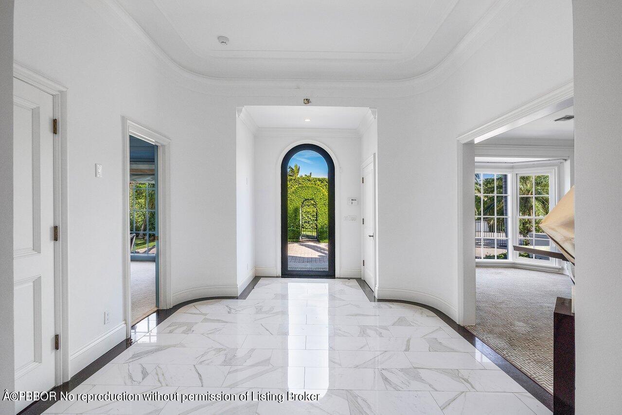 168 Kings Road Palm Beach, FL 33480 - Photo 9 of 51 009-168KingsRoad-PalmBeach-FL-33480-SMAL