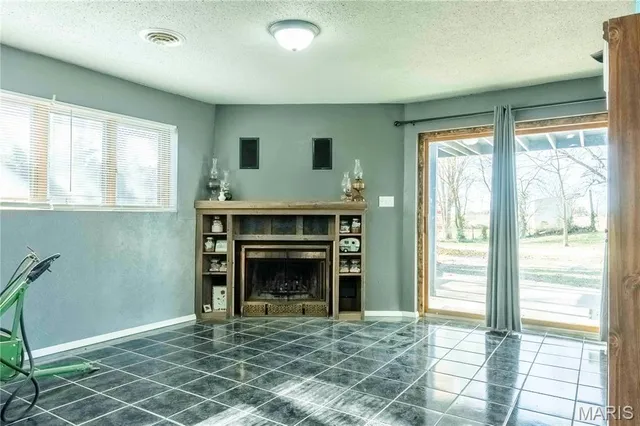 $349,000 | 12838 Pike 403, Bowling Green, MO 63334