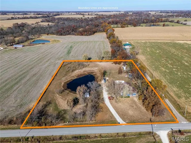 $349,000 | 12838 Pike 403, Bowling Green, MO 63334