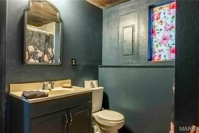 $349,000 | 12838 Pike 403, Bowling Green, MO 63334